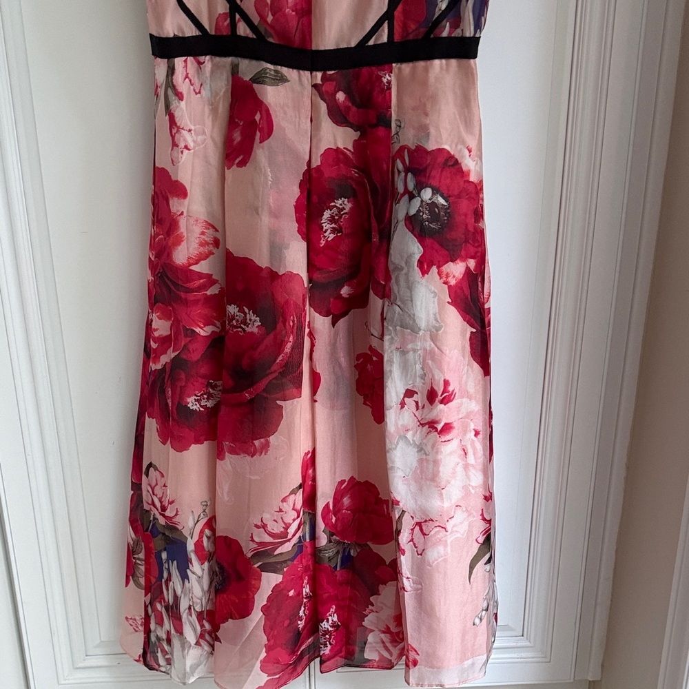 White House Black Market Pink and Black Floral Midi Dress, size 4 - Picture 6 of 10